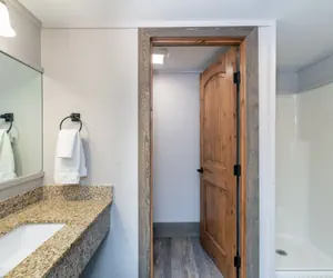 Photo 3 - Mountainside Inn 208 1 Bedroom Hotel Room by Alpine Lodging Telluride