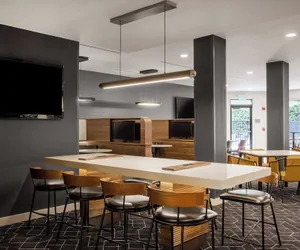 Photo 5 - Courtyard by Marriott Orlando Altamonte Springs/Maitland