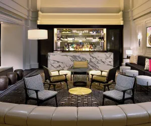 Photo 5 - Hotel Colonnade Coral Gables, Autograph Collection