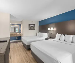 Photo 5 - Baymont by Wyndham Orlando East