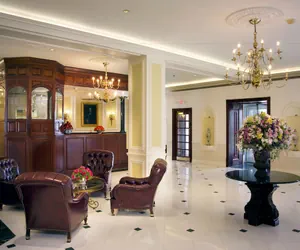 Photo 2 - Molly Pitcher Inn