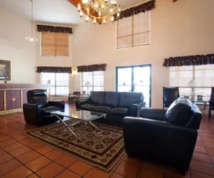 Photo 3 - Weatherford Heritage Inn