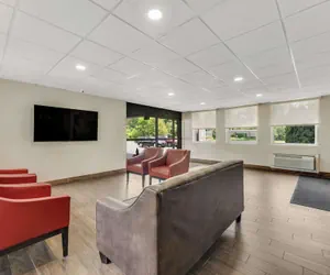 Photo 3 - Quality Inn Easton