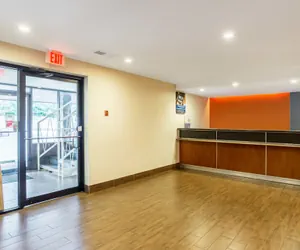 Photo 3 - Motel 6 Atlanta, GA - Downtown