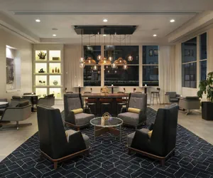 Photo 4 - Courtyard by Marriott Long Beach Downtown