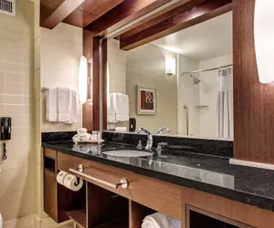 Photo 4 - Crowne Plaza Hotel Foster City - San Mateo by IHG