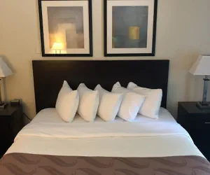 Photo 5 - Days Inn by Wyndham Penn State