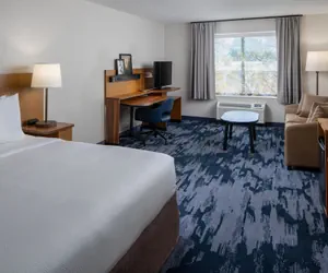 Photo 5 - Fairfield Inn & Suites by Marriott Ft. Myers/Cape Coral