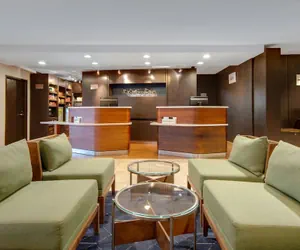 Photo 3 - Courtyard by Marriott State College