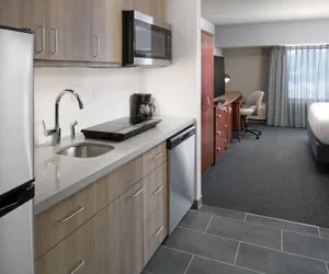 Photo 4 - Courtyard By Marriott Shelton