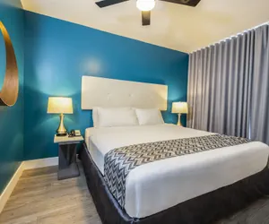 Photo 5 - The Colony Hotel