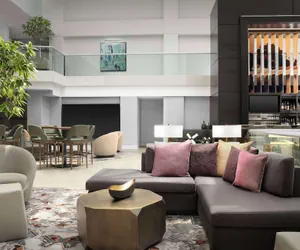 Photo 2 - Hilton Washington DC Capitol Hill