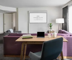 Photo 3 - Crowne Plaza Atlanta Perimeter at Ravinia by IHG