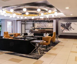 Photo 5 - Sheraton Ann Arbor Hotel