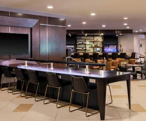 Photo 4 - Sheraton Ann Arbor Hotel