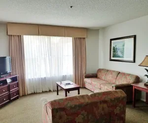 Photo 3 - Parc Corniche Condominium Suite Hotel