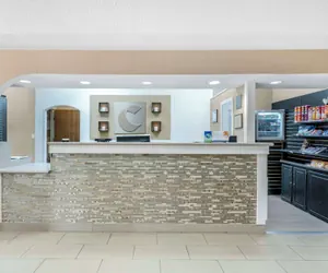 Photo 3 - Comfort Inn & Suites La Grange - Louisville Area