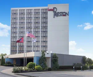 Photo 2 - Delta Hotels by Marriott Nashville Airport