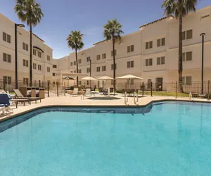 Photo 2 - Homewood Suites by Hilton Tucson/St. Philip's Plaza Univ