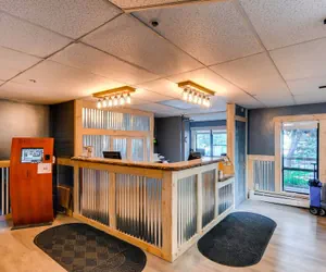 Photo 4 - River Mountain Lodge