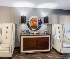 Photo 5 - Quality Suites Nashville Airport