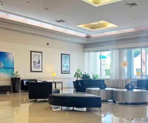 Photo 4 - Holiday Inn Port of Miami - Downtown by IHG