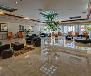 Photo 3 - Holiday Inn Port of Miami - Downtown by IHG
