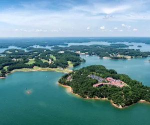 Photo 2 - Lanier Islands Resort
