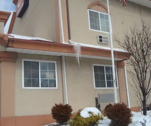 Photo 2 - Inn at Monticello