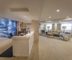 Photo 3 - Beach House Suites by the Don CeSar