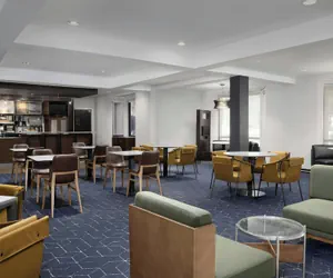 Photo 3 - Courtyard by Marriott Lakeland