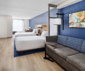 Photo 4 - Hyatt Place across from Universal Orlando Resort