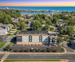 Photo 2 - Country Inn & Suites by Radisson Rehoboth Beach - Dewey