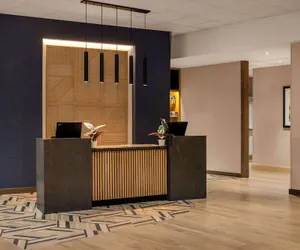 Photo 3 - Hyatt Place Tempe Phoenix Airport