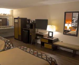 Photo 5 - Orlando Inn International Drive Area