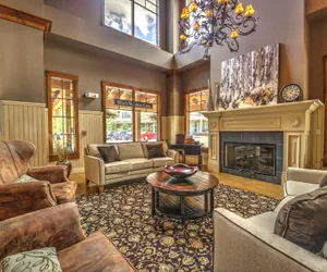 Photo 4 - Main Street Station