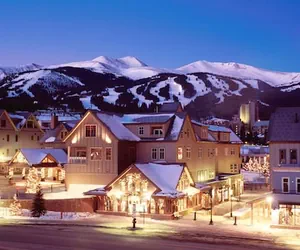 Photo 2 - Main Street Station