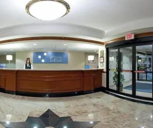Photo 3 - Holiday Inn Express Hotel & Suites Easton by IHG