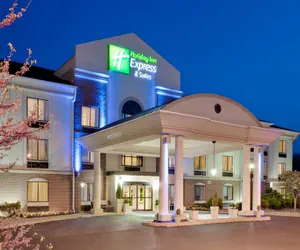 Photo 2 - Holiday Inn Express Hotel & Suites Easton by IHG