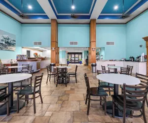 Photo 3 - Monterey Bay Suites