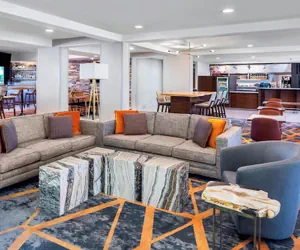 Photo 4 - Courtyard by Marriott Scottsdale North