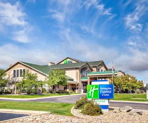 Photo 2 - Holiday Inn Express & Suites Gillette by IHG