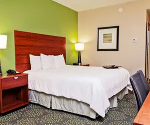 Photo 4 - Hampton Inn & Suites Harlingen