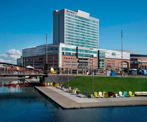 Photo 2 - Buffalo Marriott at LECOM HARBORCENTER
