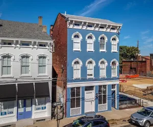 Photo 2 - Heart of Mainstrasse Suites