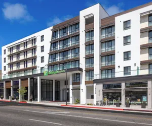 Photo 2 - Holiday Inn & Suites Monterey Park Los Angeles by IHG