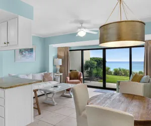 Photo 2 - Emerald Hill