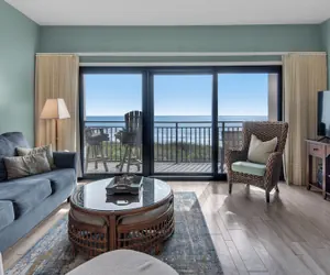 Photo 2 - Palms at Seagrove