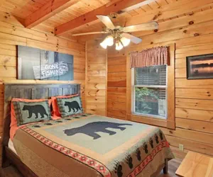 Photo 4 - Minutes to Parkway I Pigeon Forge Sleeps 14 5BR