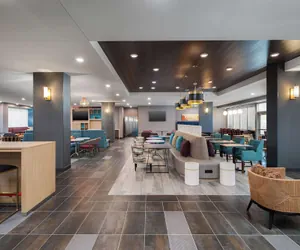 Photo 4 - Tru By Hilton Phoenix Midtown